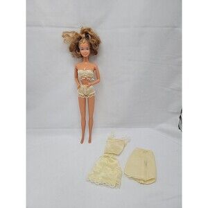 Vintage 1970's Mattel Barbie With Yellow Sleepwear Outfits